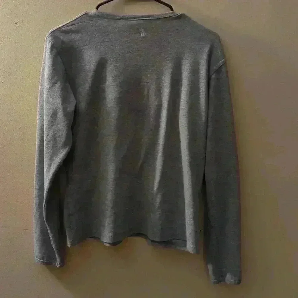 The North Face long sleeve shirt, gray, large - Picture 5 of 6